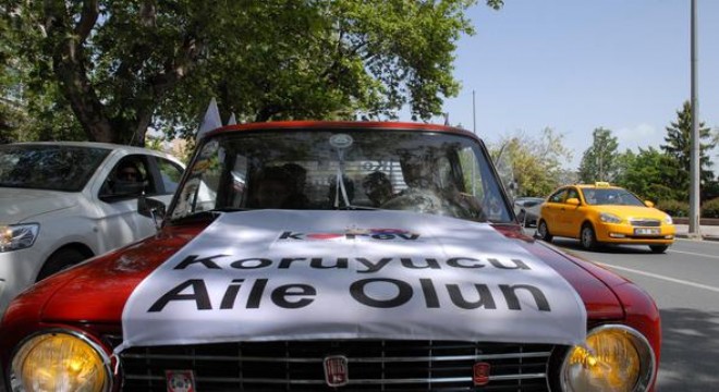 Koruyucu annelerle şehir turu
