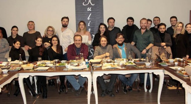 ‘Kulis'te davet