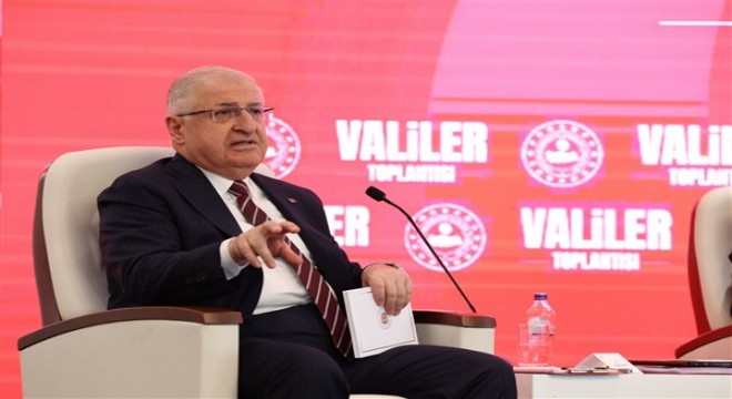 Milli Savunma Bakanı Güler, Valiler Toplantısı'na katıldı