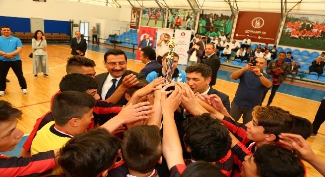Okullar Ligi'nde başlangıç düdüğü çalacak