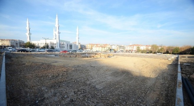 Pursaklar'a Selçuklu Meydanı yapılıyor
