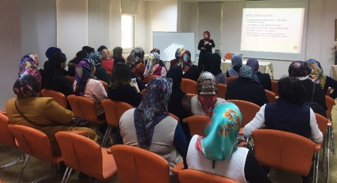 Pursaklar'da kadınlara öfke kontrolü eğitimi verildi
