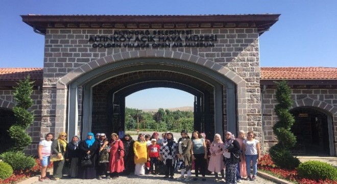 Pursaklarlı kadınlardan Altınköy gezisi