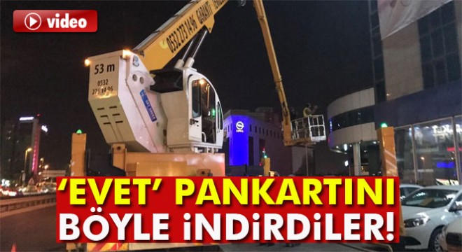 Saadet Partililer ‘Evet' pankartını böyle indirdi