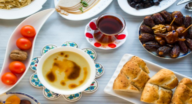 Sağlıklı bir Ramazan için sahur ve iftarın püf noktaları