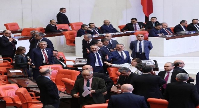 Seçim ittifakı görüşmeleri sırasında tansiyon yükseldi