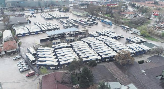 Sosyal mesafe kuralı büyükşehir'e uğramamış