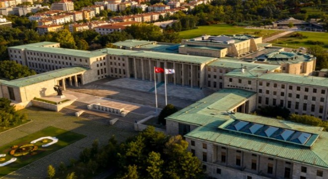 TBMM Başkanı Kurtulmuş, Yıldırım Akbulut'u andı