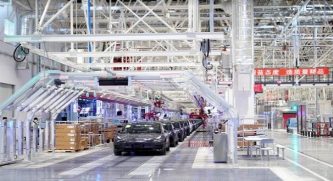 Tesla'nın Shanghai fabrikasında teslimatlar yüzde 242 arttı