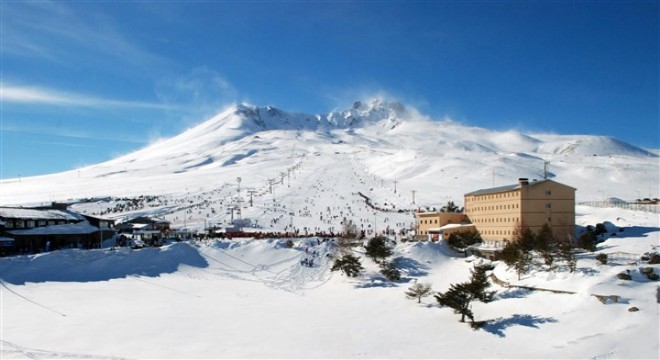 Turizm çalışmalarında Büyükşehir'e akademik övgü