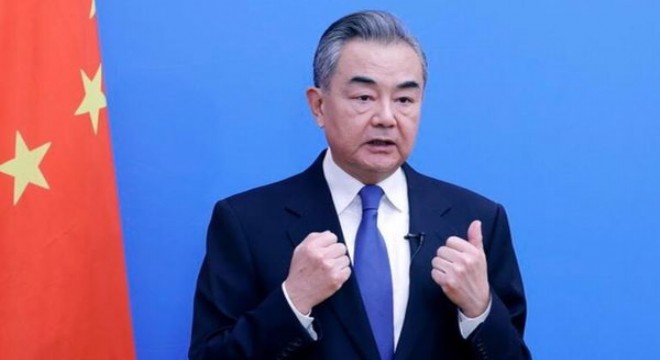 Wang Yi: Rusya-Ukrayna barışçıl görüşmeler desteklenmeli