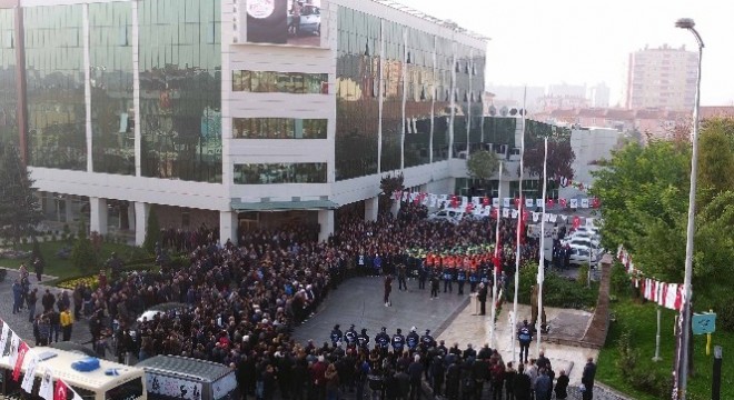 Yenimahalle Ata'yı sevgi ve özlemle andı