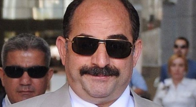 Zekeriya Öz'ün eskortlu tatili!