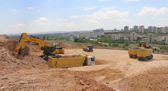 Zırhı Birlikler'deki yolda 7-24 çalışma