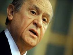 BAHÇELİ GÜL'ÜN ÇAĞRISINI GERİ ÇEVİRDİ