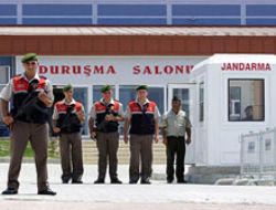 Ergenekon'da 3 tahliye