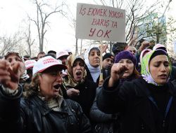 Öfkeli Tekel işçileri Ankara'da haykırdı: