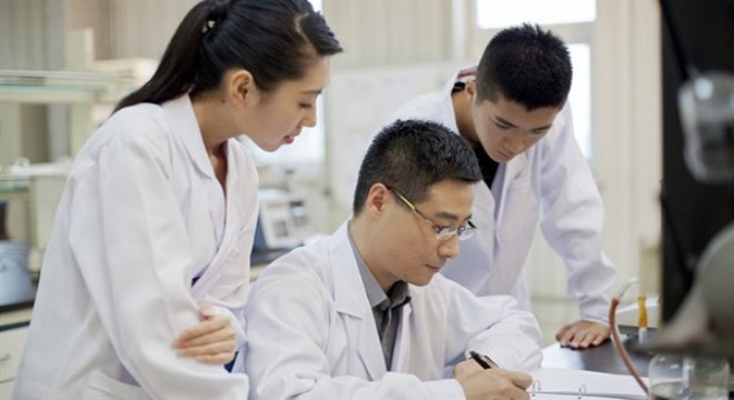 Çin'de kadınların da erkeklerin de ortalama boyları uzadı